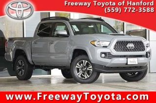 Used 2018 Toyota Tacoma TRD Sport in Hanford, California
