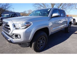 Used 2017 Toyota Tacoma SR5 in Columbia, Tennessee