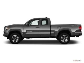 Used 2017 Toyota Tacoma SR5 in Staten Island, New York