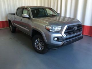 Used 2016 Toyota Tacoma SR5 in Middletown, Rhode Island