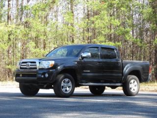 Used 2007 Toyota Tacoma PreRunner in Charlotte, North Carolina