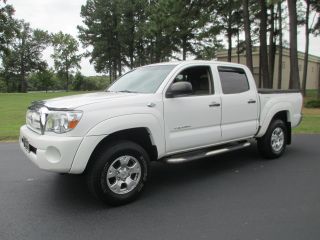 Used 2006 Toyota Tacoma PreRunner in Virginia Beach, Virginia