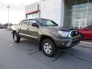 Used 2015 Toyota Tacoma in Breinigsville, Pennsylvania