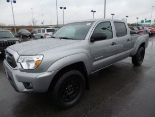 Used 2014 Toyota Tacoma in Cleveland, Ohio