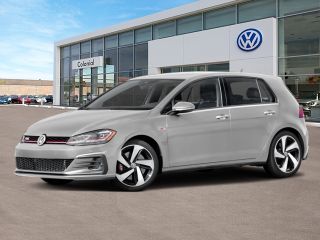 Used 2018 Volkswagen Golf SE in Medford, Massachusetts