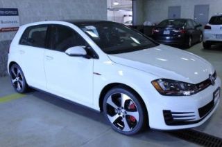 Used 2017 Volkswagen Golf SE in Springfield, Virginia