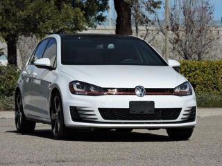Used 2016 Volkswagen Golf SE in Murrieta, California