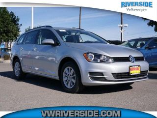Used 2016 Volkswagen Golf S in Riverside, California