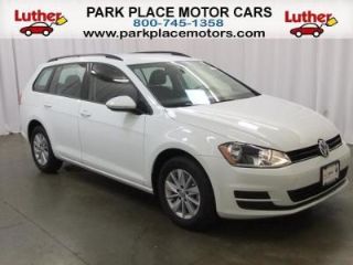 Used 2016 Volkswagen Golf in Rochester, Minnesota
