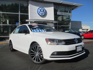 Used 2016 Volkswagen Jetta Sport in Elk Grove, California