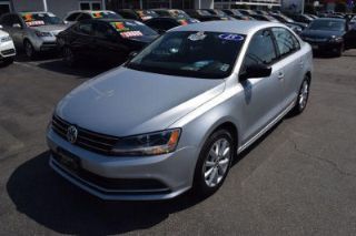 Used 2015 Volkswagen Jetta SE in Sherman Oaks, California