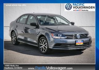 Used 2017 Volkswagen Jetta SE in Hawthorne, California