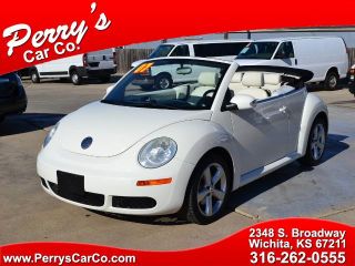 Used 2007 Volkswagen New Beetle Triple White in Wichita, Kansas