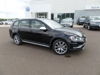 Used 2017 Volkswagen Golf SEL in Hermantown, Minnesota