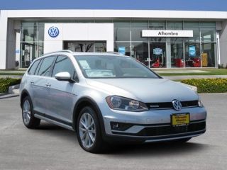 Used 2017 Volkswagen Golf SE in Alhambra, California