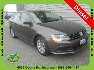 Used 2015 Volkswagen Jetta SE in Madison, Wisconsin