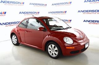 Used 2009 Volkswagen New Beetle in Rockford, Illinois