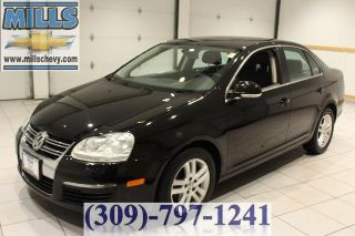 Used 2005 Volkswagen Jetta in Moline, Illinois