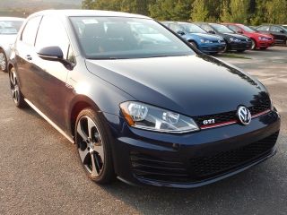 Used 2016 Volkswagen Golf S in Simsbury, Connecticut