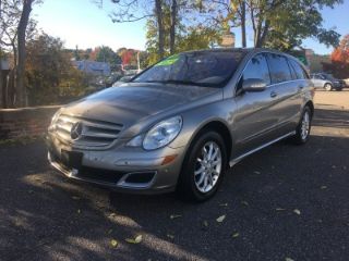 Used 2006 Mercedes-Benz R 350 in Worcester, Massachusetts