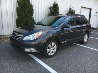 Used 2010 Subaru Outback 2.5i in Plaistow, New Hampshire