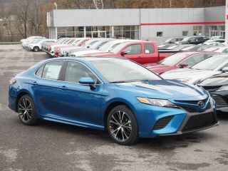 Used 2018 Toyota Camry SE in Morgantown, West Virginia