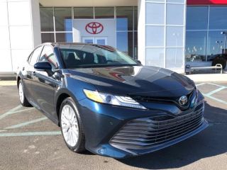 Used 2018 Toyota Camry XLE in Muncie, Indiana