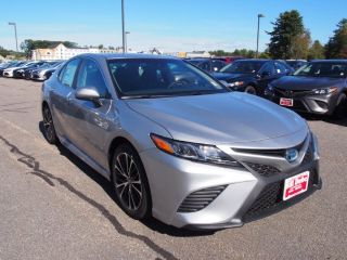 Used 2018 Toyota Camry SE in Dover, New Hampshire