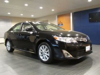 Used 2014 Toyota Camry LE in Bethesda, Maryland