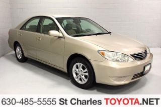 Used 2006 Toyota Camry LE in Saint Charles, Illinois