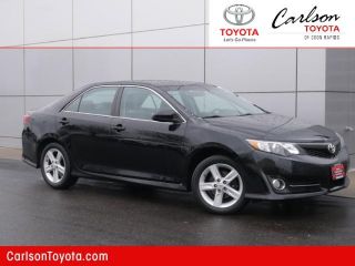 Used 2014 Toyota Camry SE in Coon Rapids, Minnesota