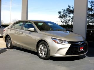Used 2015 Toyota Camry SE in Plano, Texas