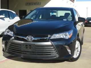 Used 2016 Toyota Camry LE in Plano, Texas