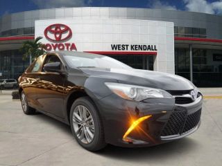 Used 2016 Toyota Camry SE in Miami, Florida