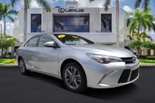 Used 2017 Toyota Camry SE in Miami, Florida