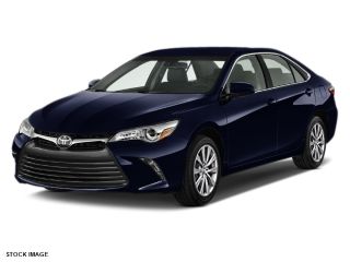 Used 2017 Toyota Camry XLE in Burnsville, Minnesota
