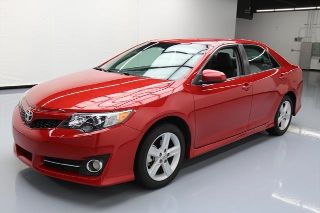 Used 2014 Toyota Camry SE in Grand Prairie, Texas