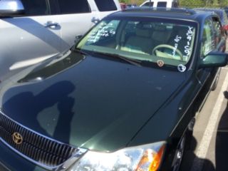 Toyota Avalon XLS 2000