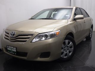 Used 2011 Toyota Camry LE in Saint Louis, Missouri