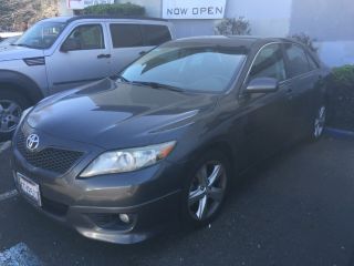 Toyota Camry SE 2010