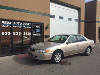 Used 2000 Toyota Camry LE in Villa Park, Illinois