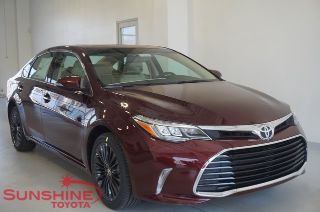 Used 2016 Toyota Avalon XLE in Battle Creek, Michigan