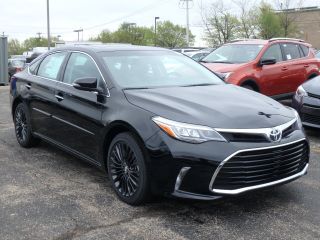 Used 2016 Toyota Avalon XLE in Hoffman Estates, Illinois