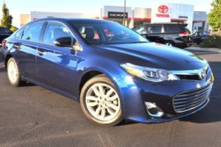 Used 2013 Toyota Avalon XLE in Loves Park, Illinois