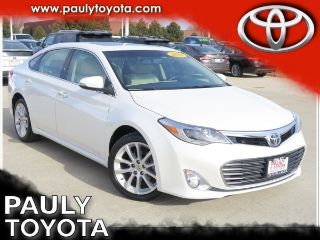 Used 2013 Toyota Avalon XLE in Crystal Lake, Illinois