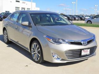 Used 2015 Toyota Avalon XLE in Crystal Lake, Illinois