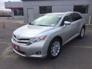 Used 2014 Toyota Venza LE in Manchester, New Hampshire
