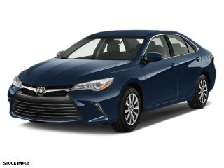 Used 2016 Toyota Camry LE in Braintree, Massachusetts