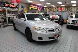Used 2010 Toyota Camry LE in Chicago, Illinois