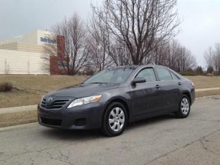 Used 2011 Toyota Camry in Schaumburg, Illinois